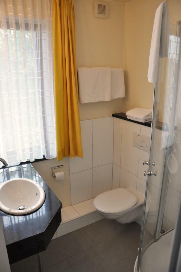 Effelder Buergerstube Otel Wassenberg Dış mekan fotoğraf